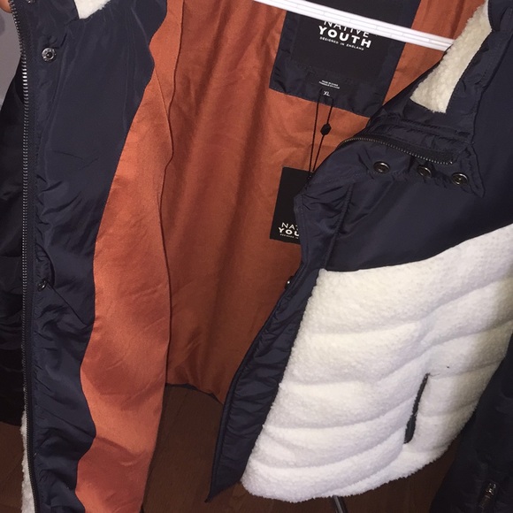 Native youth 🔥🔥 - Picture 4 of 6